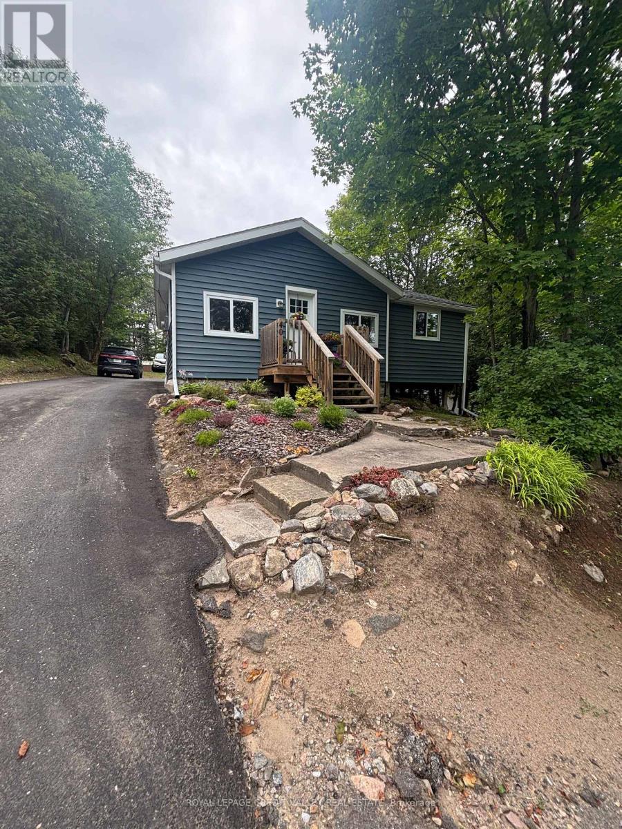 39 Cleak Avenue N, Bancroft (Bancroft Ward), Ontario  K0L 1C0 - Photo 2 - X13654550