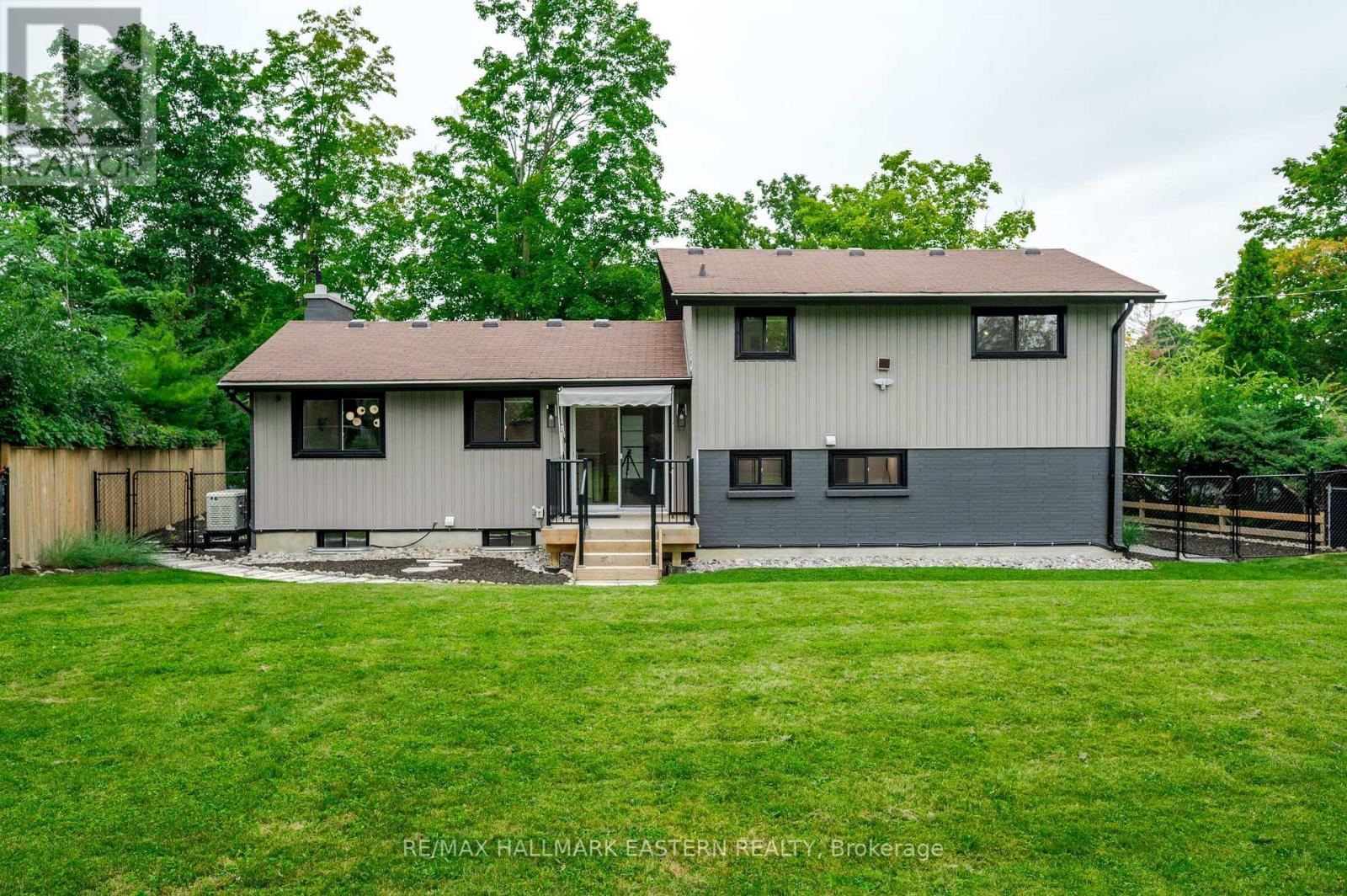 780 Hopkins Avenue, Peterborough (Town Ward 3), Ontario  K9J 4Y8 - Photo 42 - X13655380