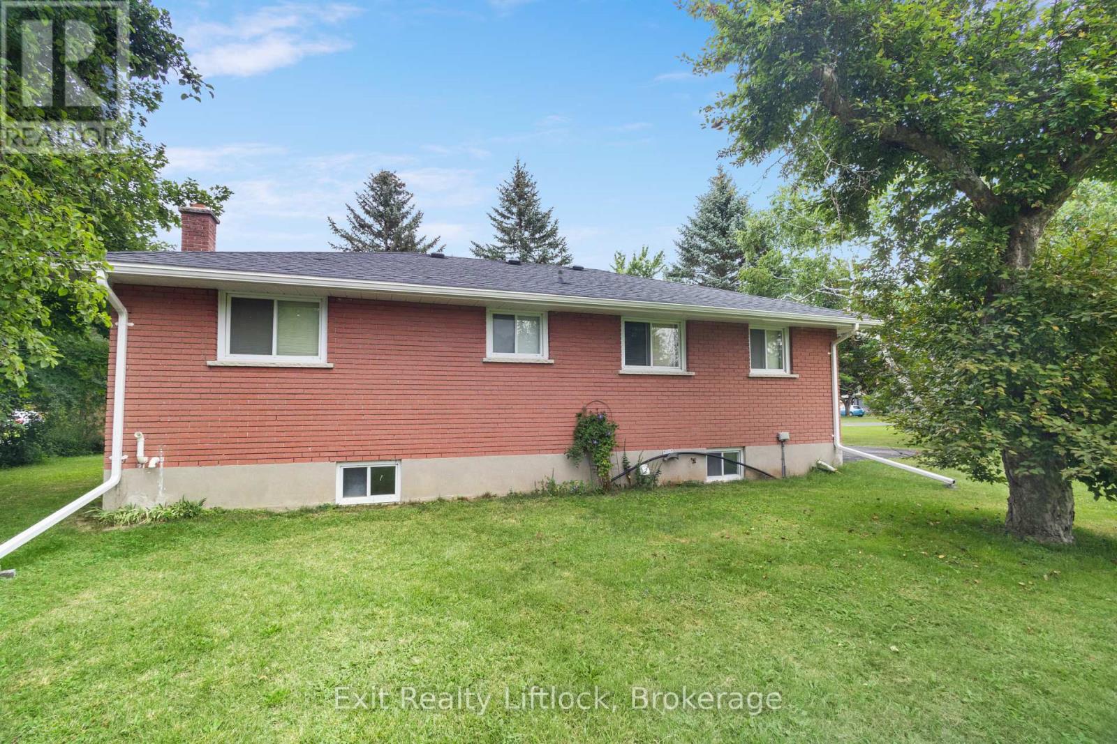745 Baltic Drive, Selwyn, Ontario  K9L 1L8 - Photo 14 - X13656416