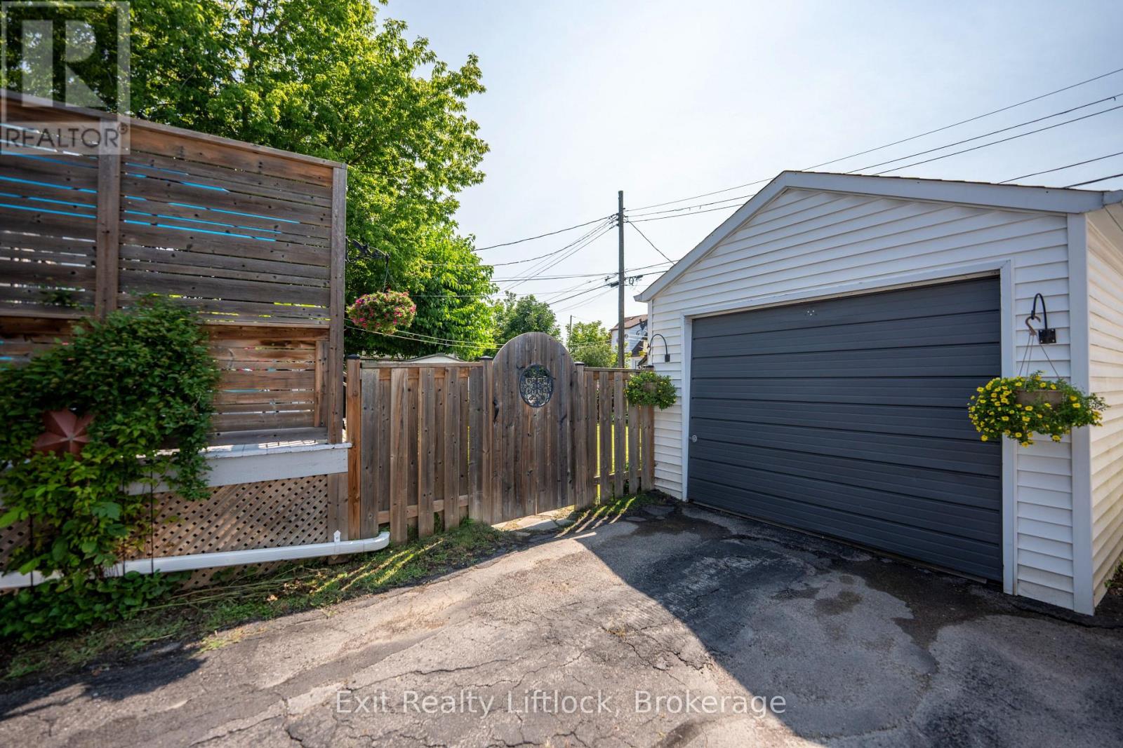 521 Mckellar Street, Peterborough (Otonabee Ward 1), Ontario  K9J 1R1 - Photo 19 - X13657326