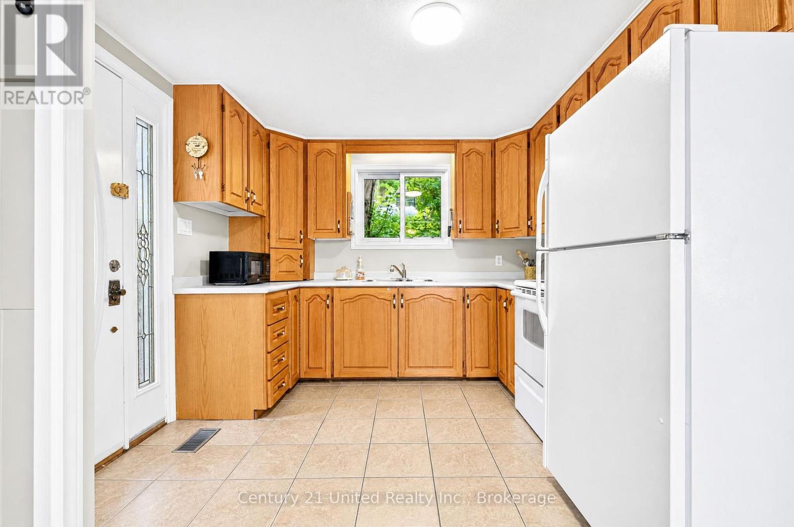 166 Golden Shores Road, Hastings Highlands (Herschel Ward), Ontario  K0L 1C0 - Photo 13 - X13658282