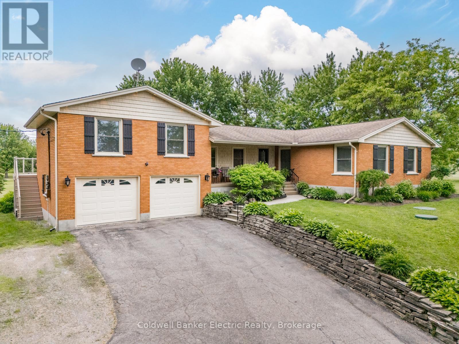 2367 Base Line, Otonabee-South Monaghan, Ontario  K9J 6X9 - Photo 4 - X13658652