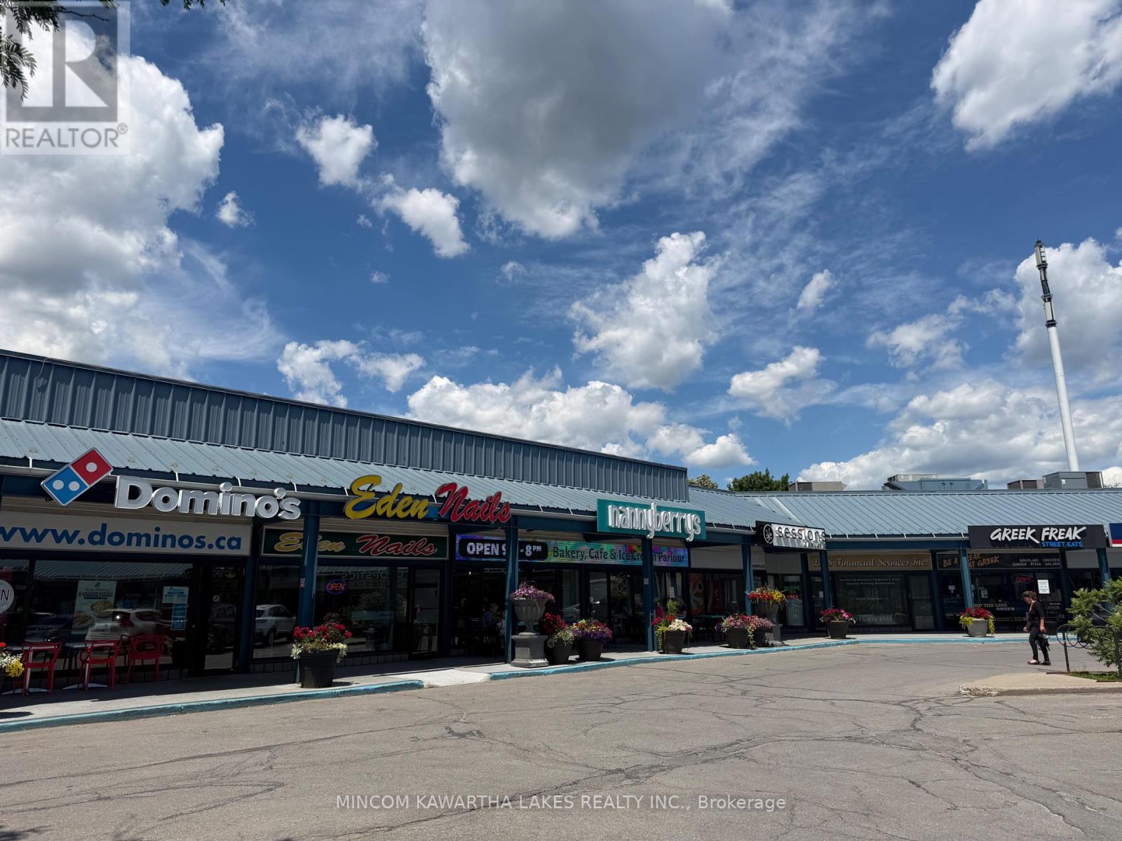 Unit #14 - 550 Lansdowne Street W, Peterborough (Town Ward 3), Ontario  K9J 8J8 - Photo 2 - X13658846
