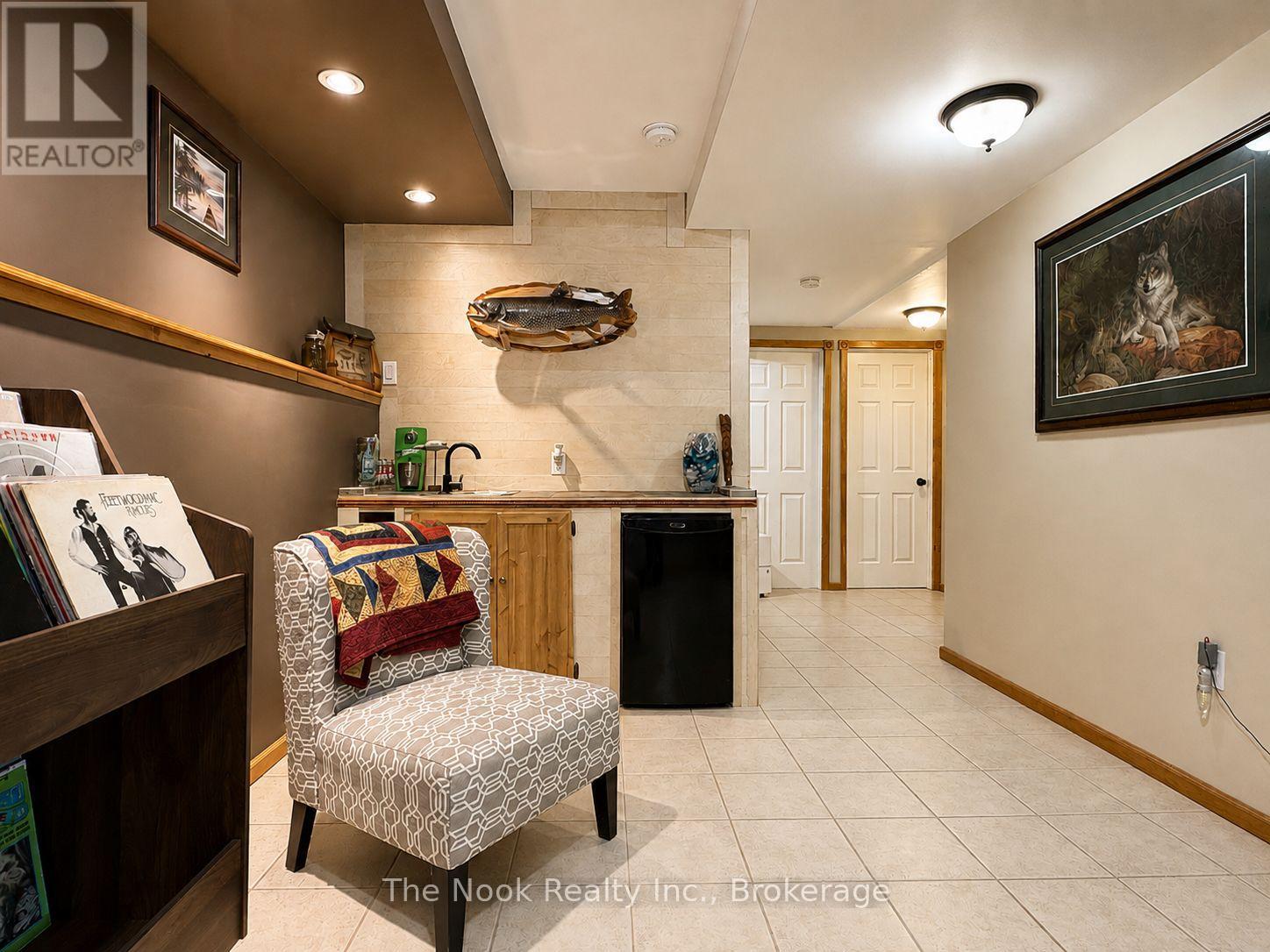 31 Carlton Crescent, Kawartha Lakes (Emily), Ontario  K0L 2W0 - Photo 15 - X13660728
