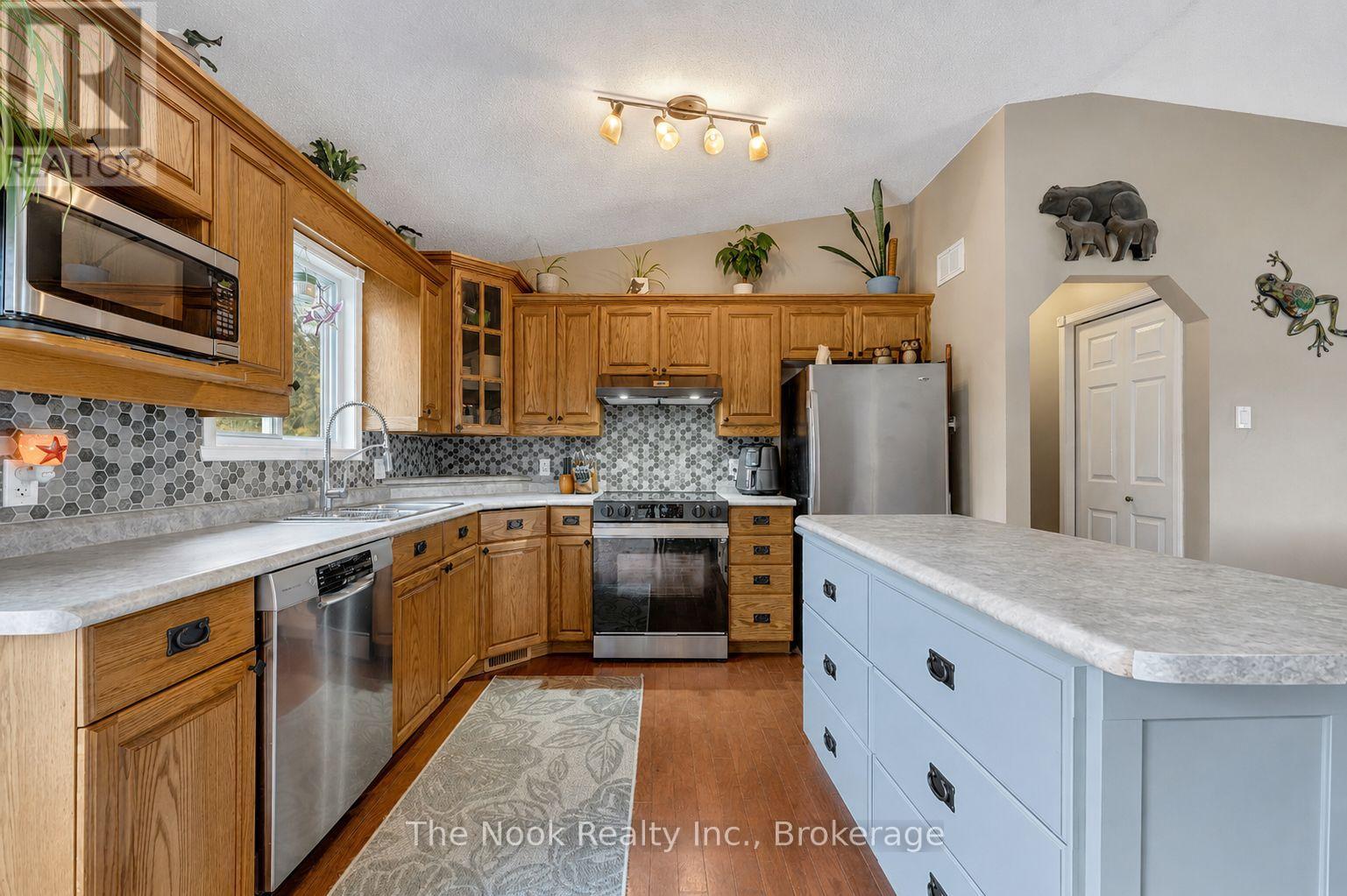 31 Carlton Crescent, Kawartha Lakes (Emily), Ontario  K0L 2W0 - Photo 8 - X13660728