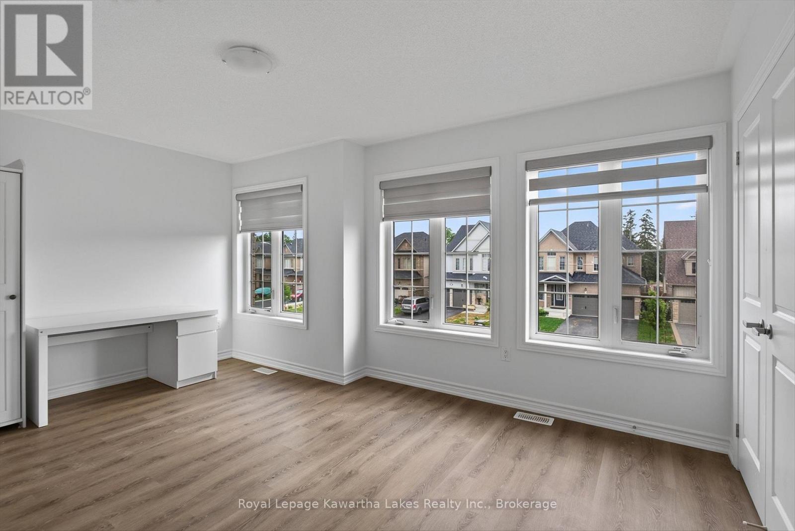 19 Hennessey Crescent, Kawartha Lakes (Lindsay), Ontario  K9V 0P2 - Photo 23 - X13660766
