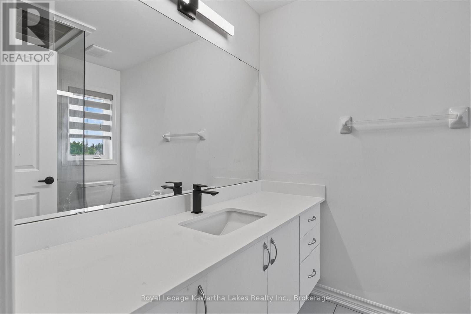 19 Hennessey Crescent, Kawartha Lakes (Lindsay), Ontario  K9V 0P2 - Photo 36 - X13660766