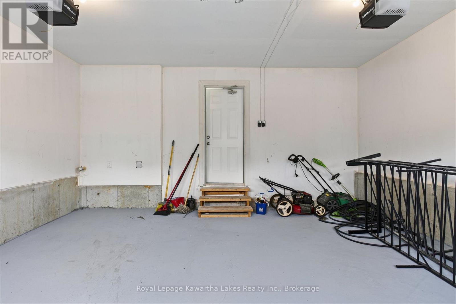 19 Hennessey Crescent, Kawartha Lakes (Lindsay), Ontario  K9V 0P2 - Photo 41 - X13660766
