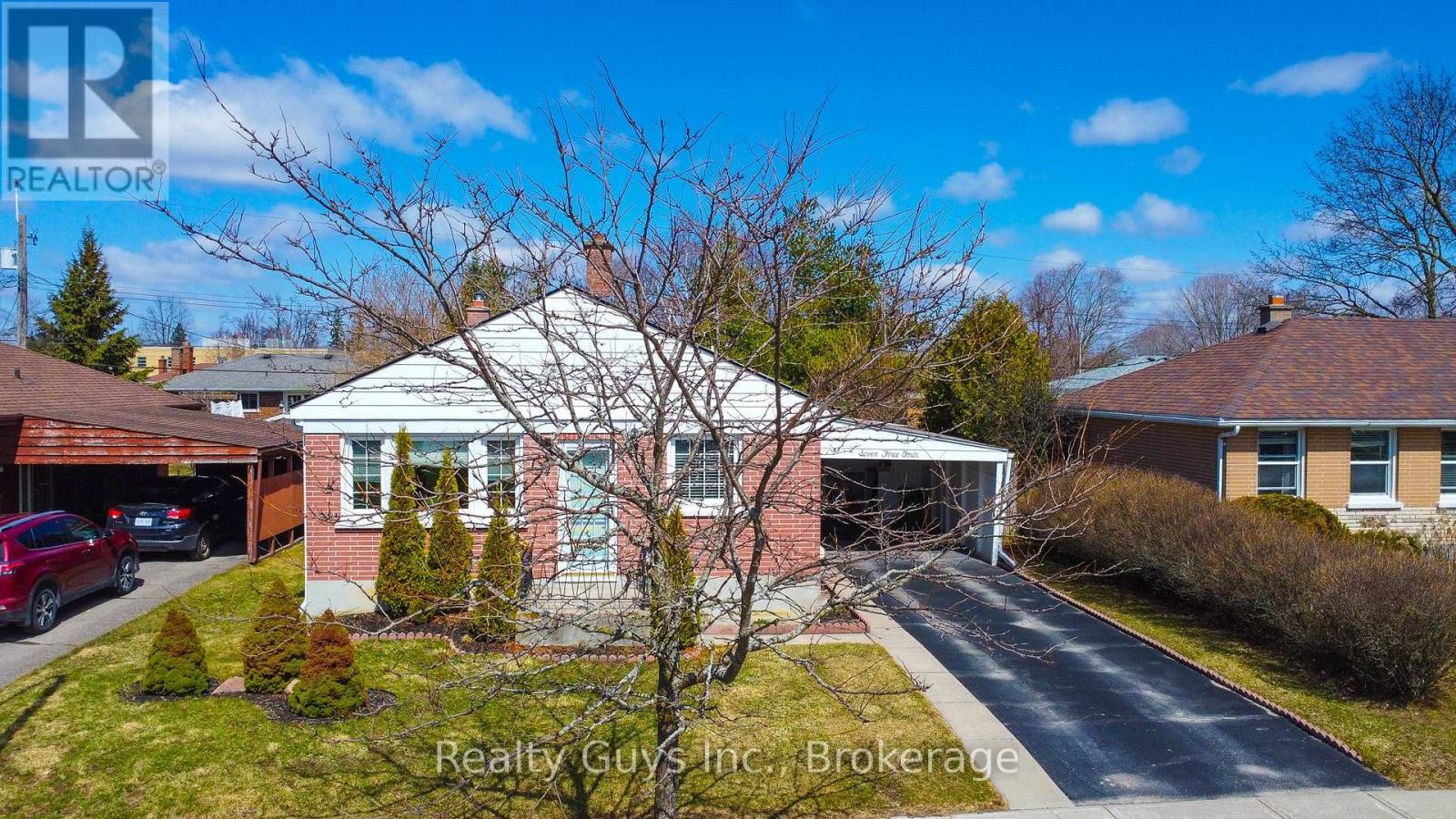 734 Crawford Place, Peterborough (Otonabee Ward 1), Ontario  K9J 3X3 - Photo 2 - X13660776