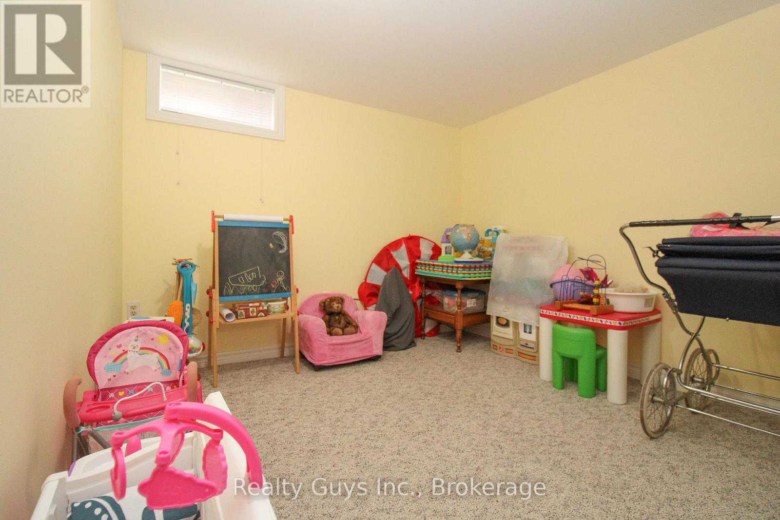 734 Crawford Place, Peterborough (Otonabee Ward 1), Ontario  K9J 3X3 - Photo 43 - X13660776