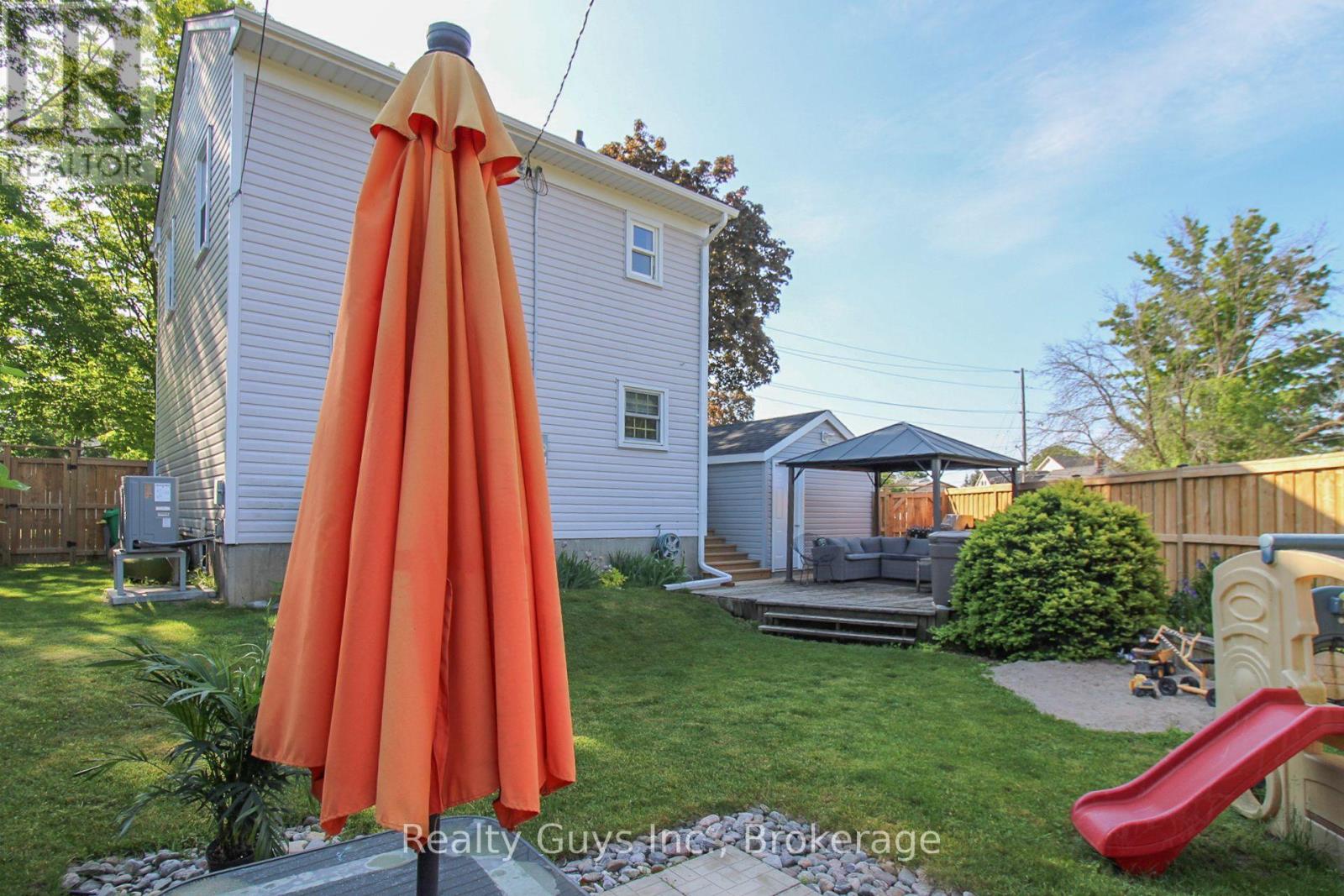 727 Chesterfield Avenue, Peterborough (Northcrest Ward 5), Ontario  K9H 4Y1 - Photo 10 - X13660780