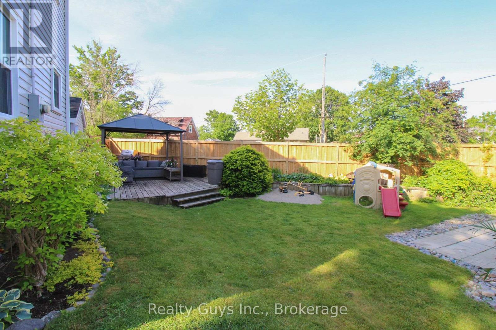 727 Chesterfield Avenue, Peterborough (Northcrest Ward 5), Ontario  K9H 4Y1 - Photo 14 - X13660780