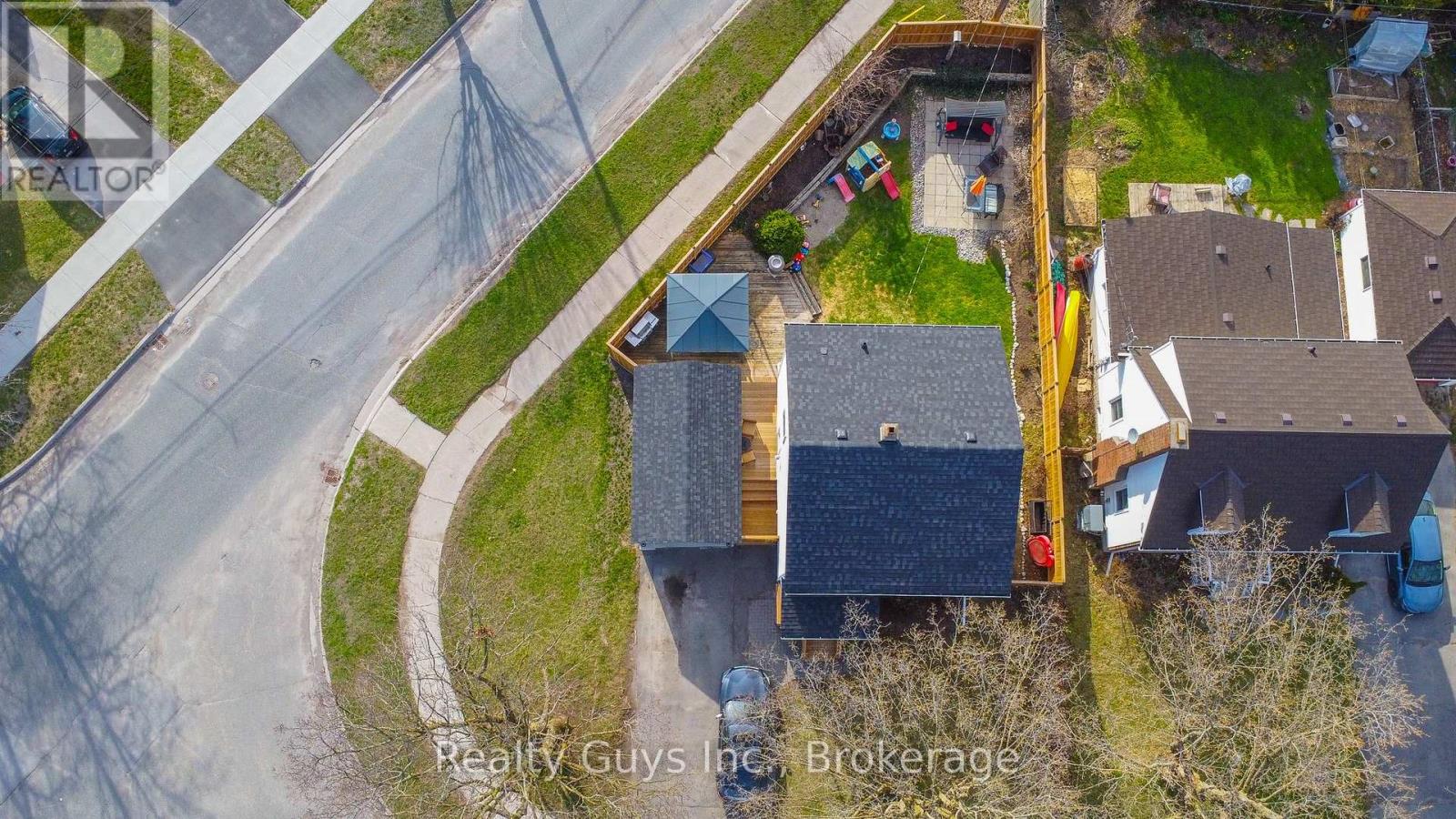 727 Chesterfield Avenue, Peterborough (Northcrest Ward 5), Ontario  K9H 4Y1 - Photo 17 - X13660780