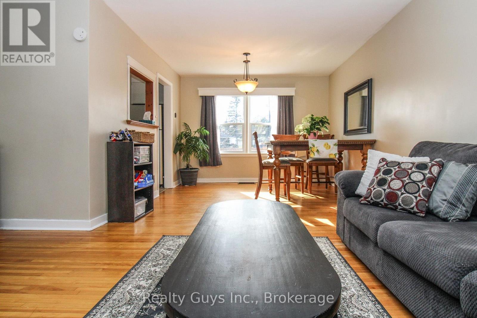 727 Chesterfield Avenue, Peterborough (Northcrest Ward 5), Ontario  K9H 4Y1 - Photo 26 - X13660780