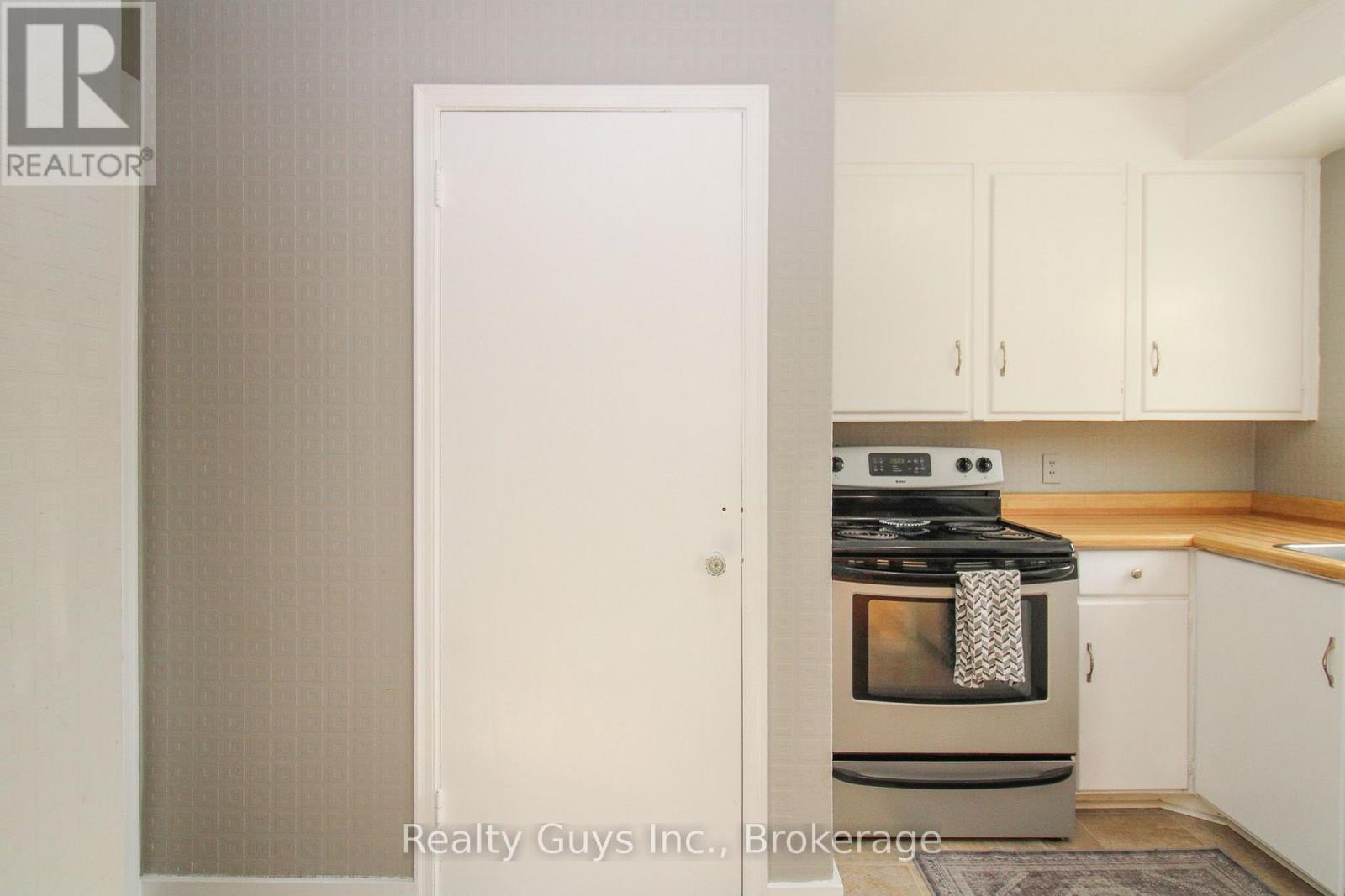 727 Chesterfield Avenue, Peterborough (Northcrest Ward 5), Ontario  K9H 4Y1 - Photo 30 - X13660780