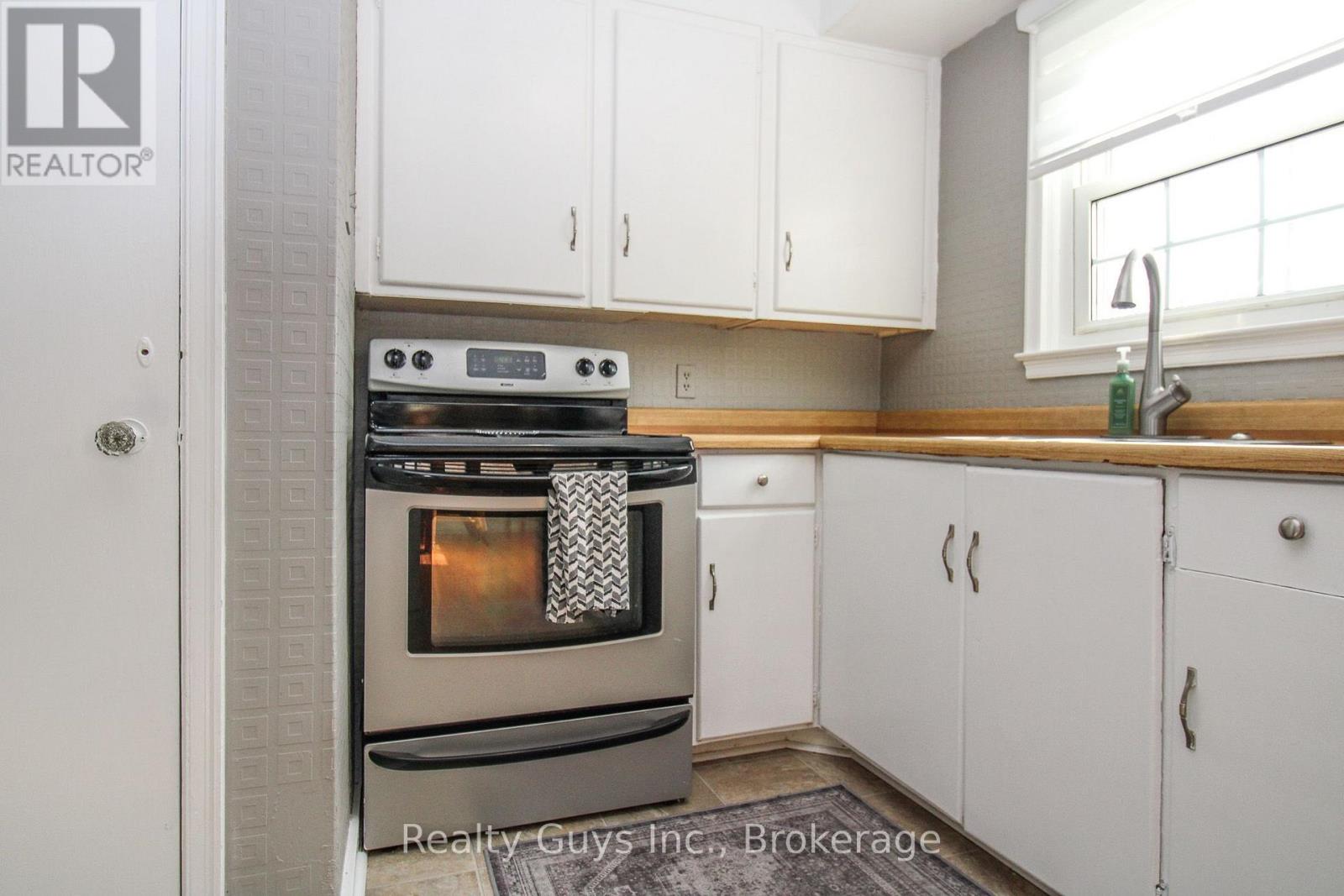 727 Chesterfield Avenue, Peterborough (Northcrest Ward 5), Ontario  K9H 4Y1 - Photo 33 - X13660780