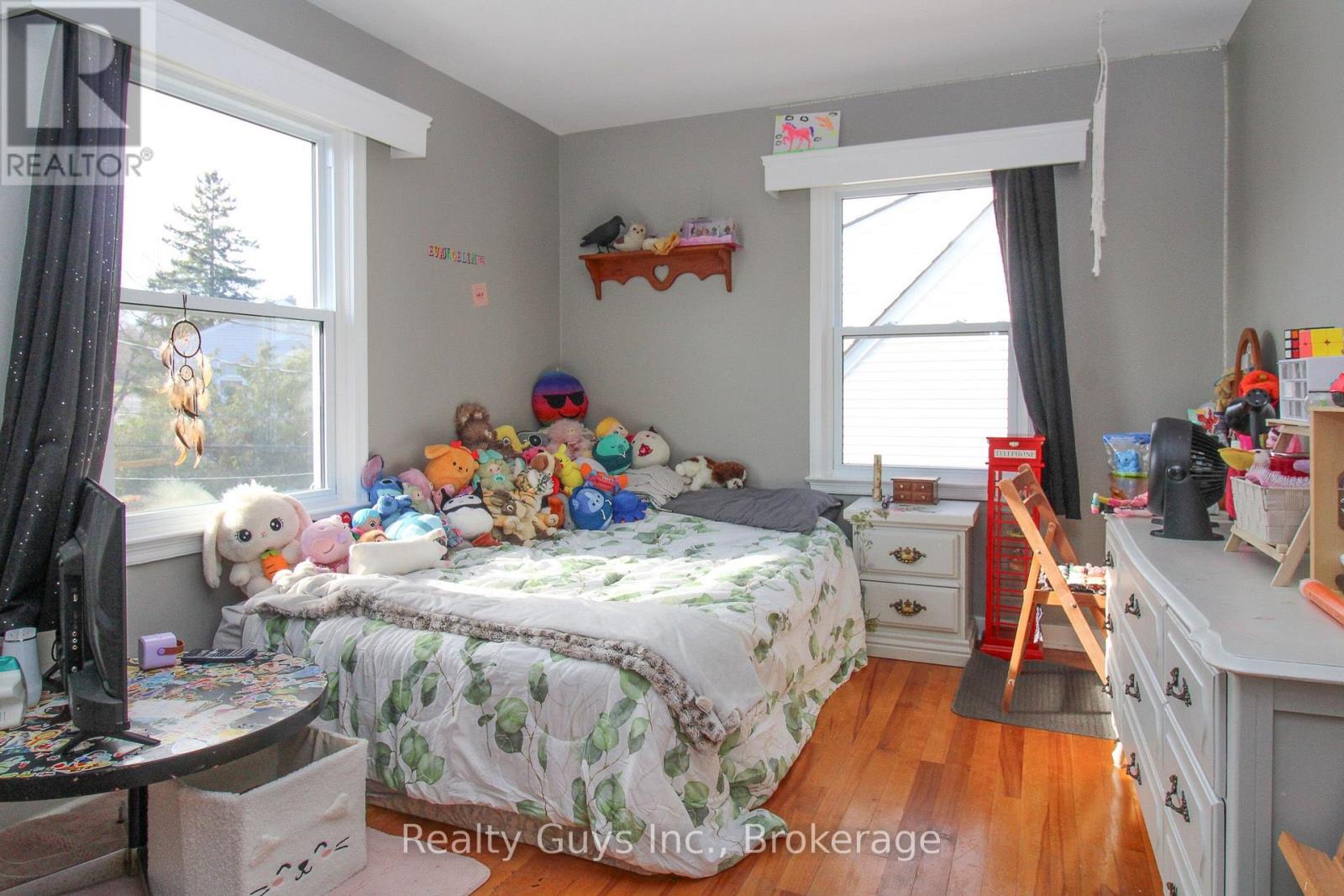 727 Chesterfield Avenue, Peterborough (Northcrest Ward 5), Ontario  K9H 4Y1 - Photo 37 - X13660780