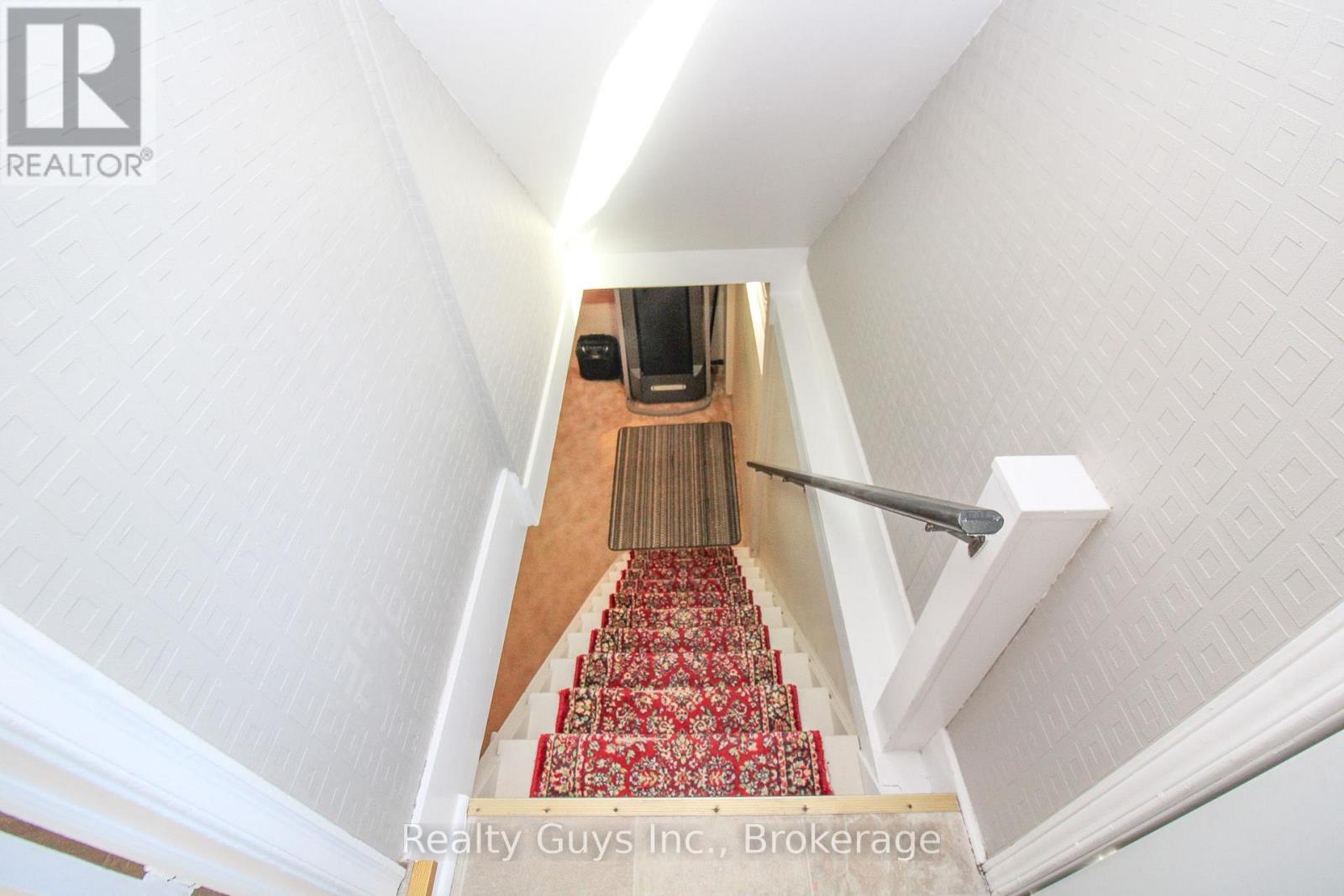 727 Chesterfield Avenue, Peterborough (Northcrest Ward 5), Ontario  K9H 4Y1 - Photo 43 - X13660780