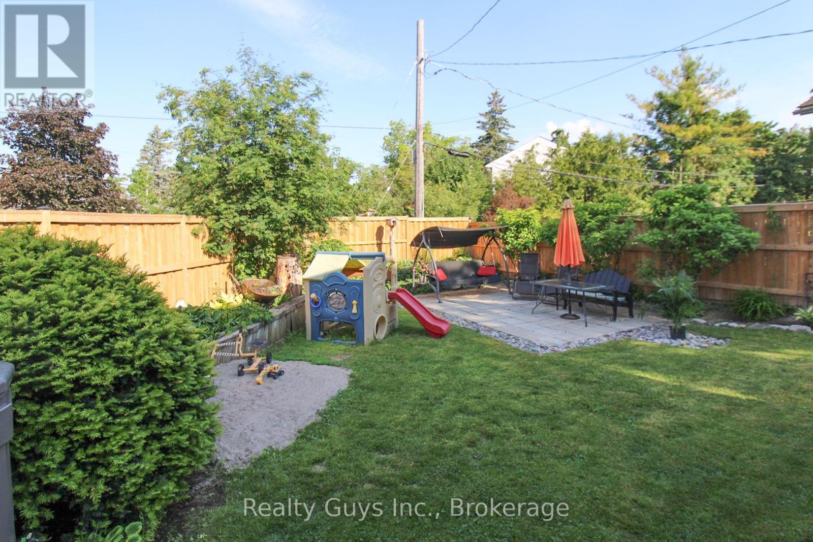 727 Chesterfield Avenue, Peterborough (Northcrest Ward 5), Ontario  K9H 4Y1 - Photo 8 - X13660780