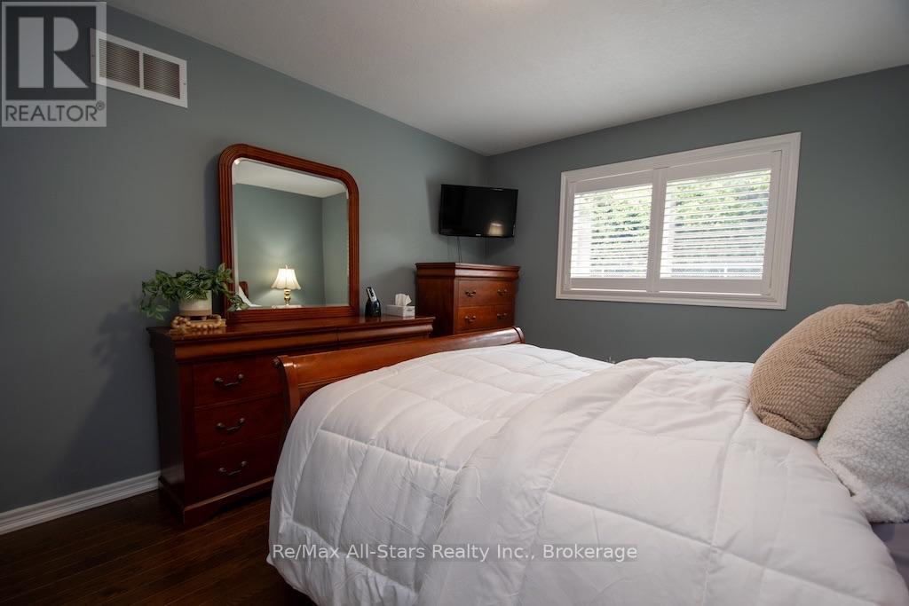37 Sweetnam Drive, Kawartha Lakes (Lindsay), Ontario  K9V 0A7 - Photo 18 - X13661284