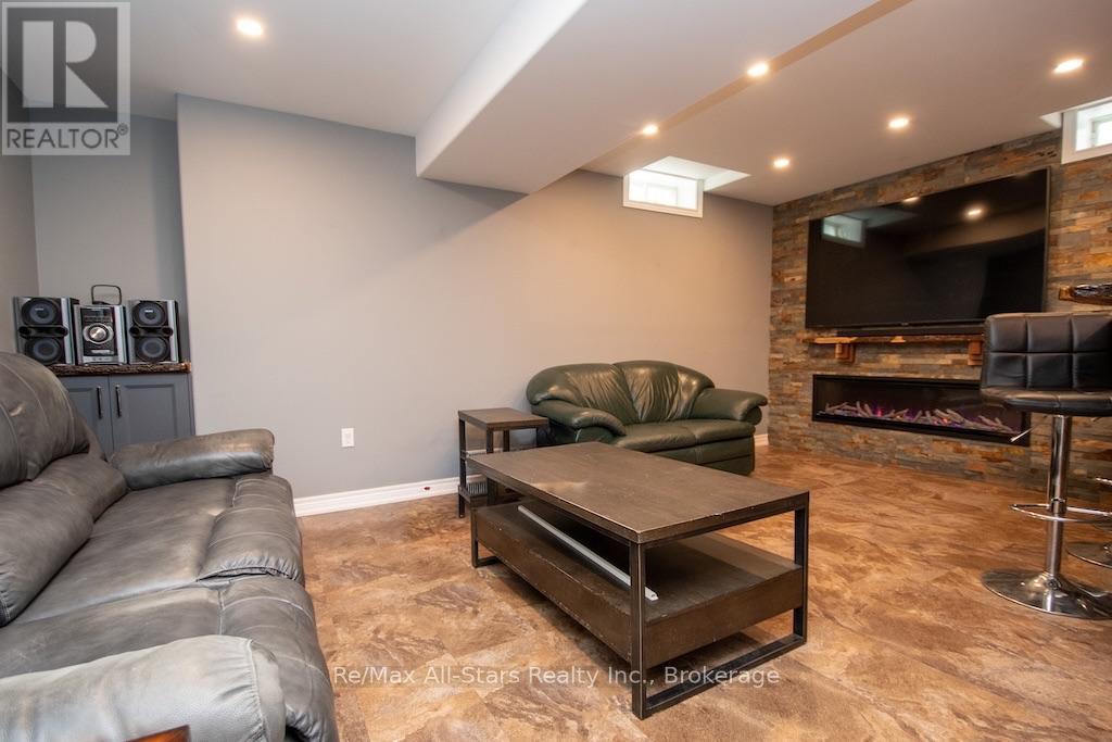 37 Sweetnam Drive, Kawartha Lakes (Lindsay), Ontario  K9V 0A7 - Photo 27 - X13661284