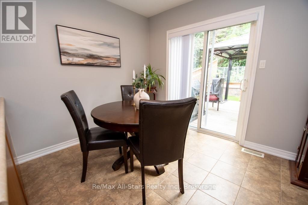 37 Sweetnam Drive, Kawartha Lakes (Lindsay), Ontario  K9V 0A7 - Photo 8 - X13661284