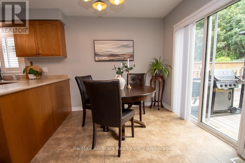 37 Sweetnam Drive, Kawartha Lakes (Lindsay), Ontario  K9V 0A7 - Photo 9 - X13661284