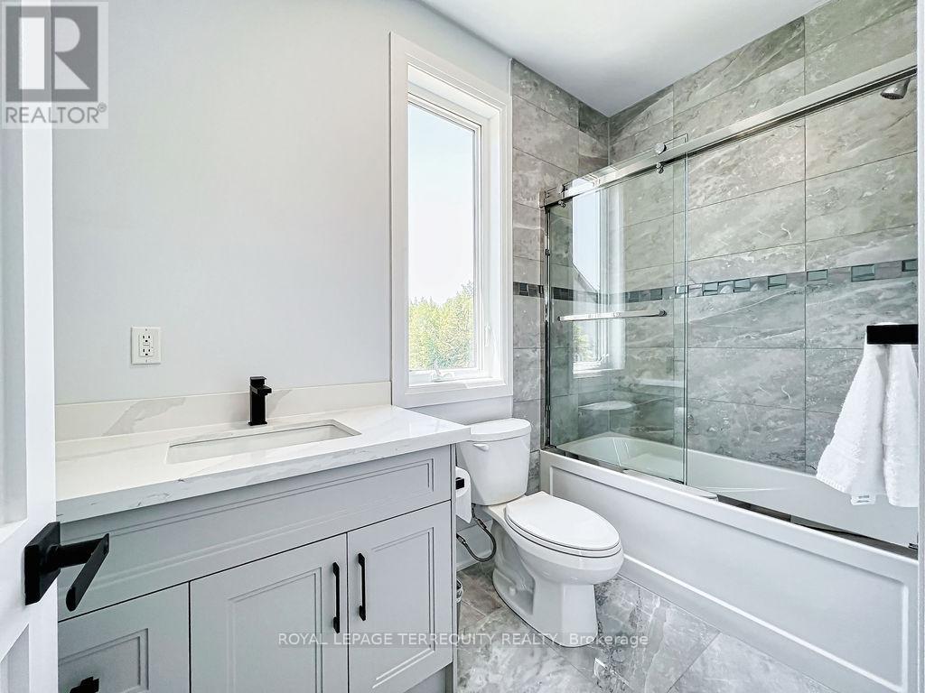 9 Rustlewood Avenue, Kawartha Lakes (Manvers), Ontario  L0A 1A0 - Photo 13 - X13661272