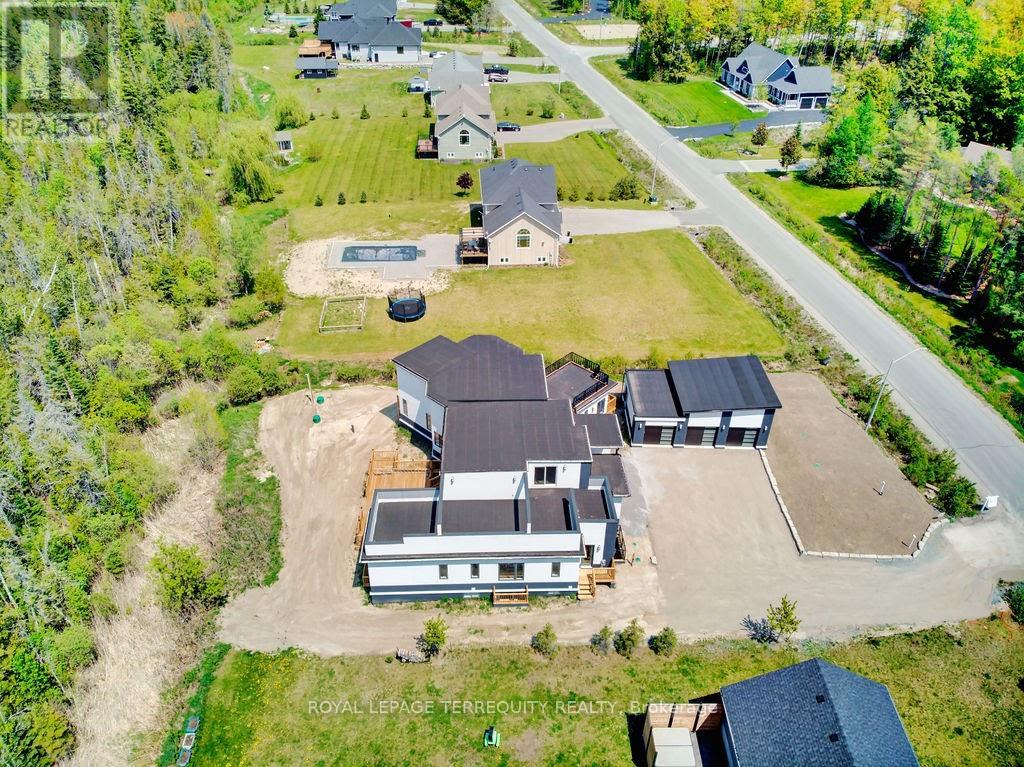 9 Rustlewood Avenue, Kawartha Lakes (Manvers), Ontario  L0A 1A0 - Photo 33 - X13661272
