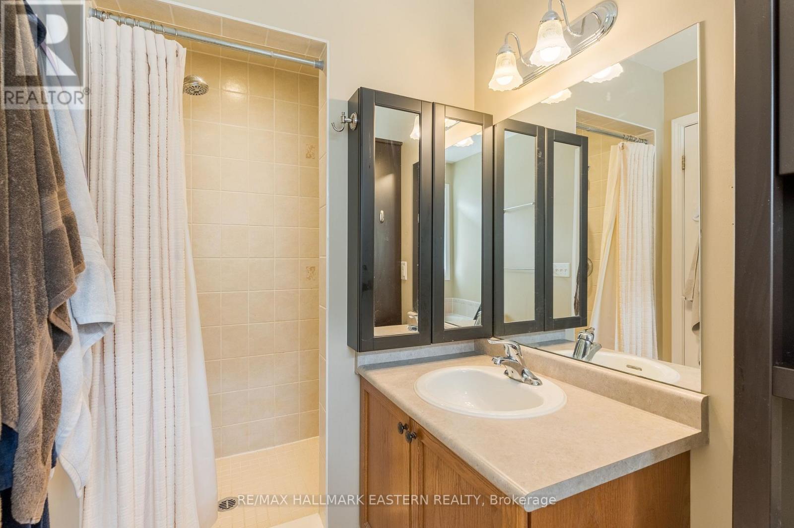 58 Parcells Crescent, Peterborough (Otonabee Ward 1), Ontario  K9K 2P2 - Photo 24 - X13661698
