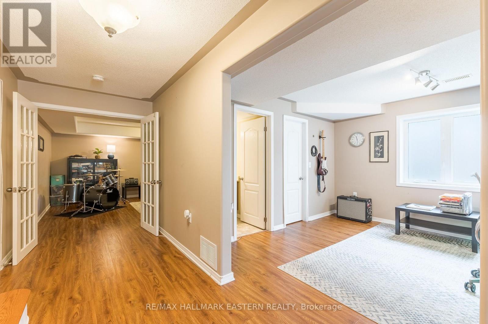 58 Parcells Crescent, Peterborough (Otonabee Ward 1), Ontario  K9K 2P2 - Photo 35 - X13661698