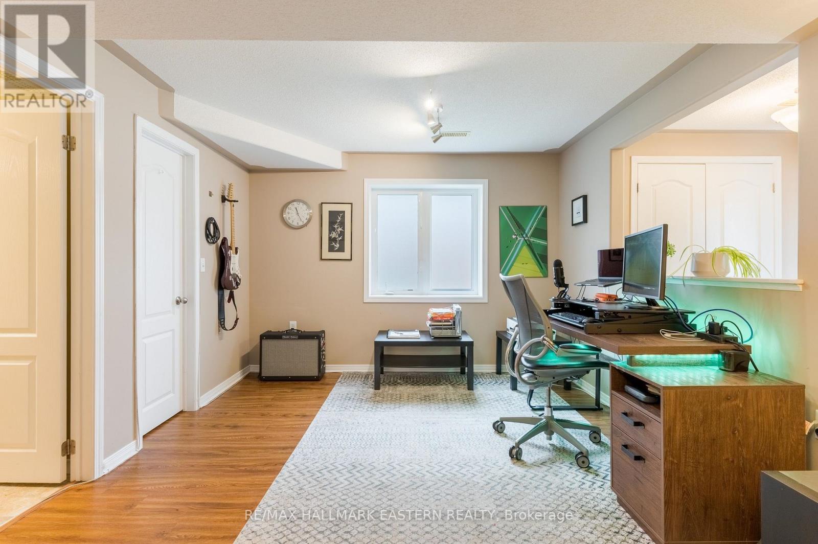 58 Parcells Crescent, Peterborough (Otonabee Ward 1), Ontario  K9K 2P2 - Photo 5 - X13661698