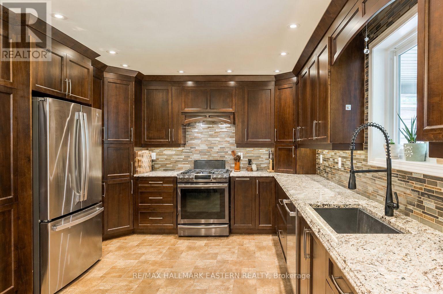 58 Parcells Crescent, Peterborough (Otonabee Ward 1), Ontario  K9K 2P2 - Photo 7 - X13661698