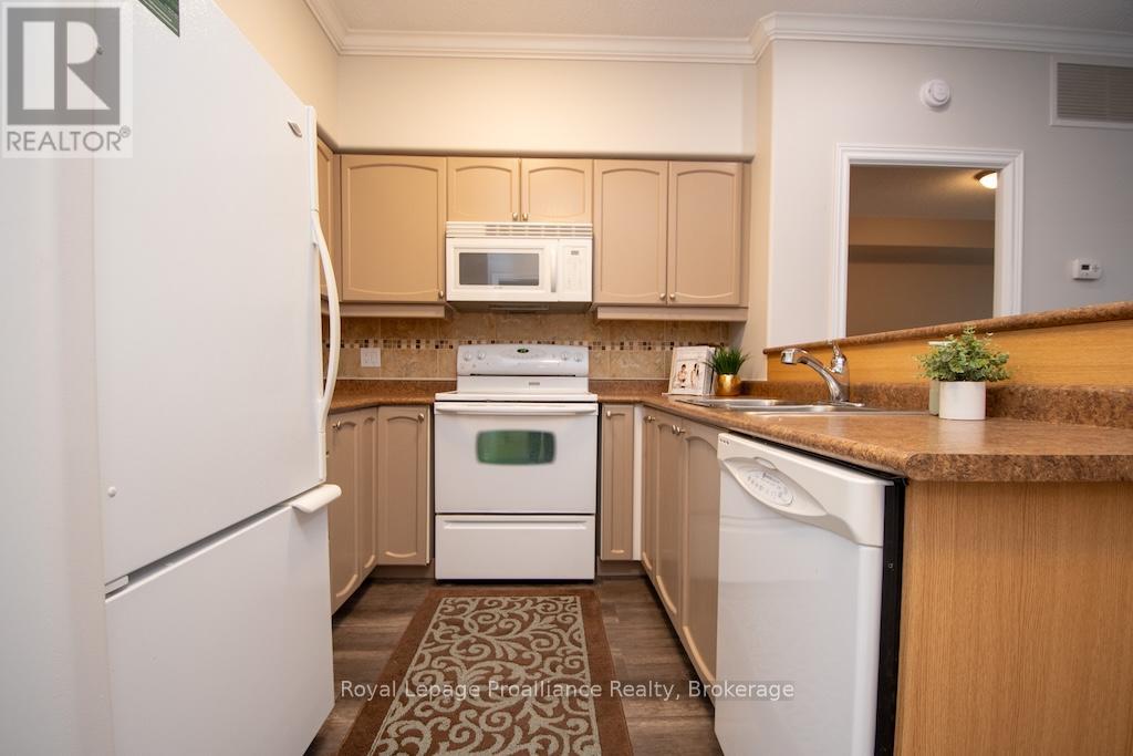 212 - 869 Clonsilla Avenue, Peterborough (Otonabee Ward 1), Ontario  K9J 0B7 - Photo 12 - X13662054