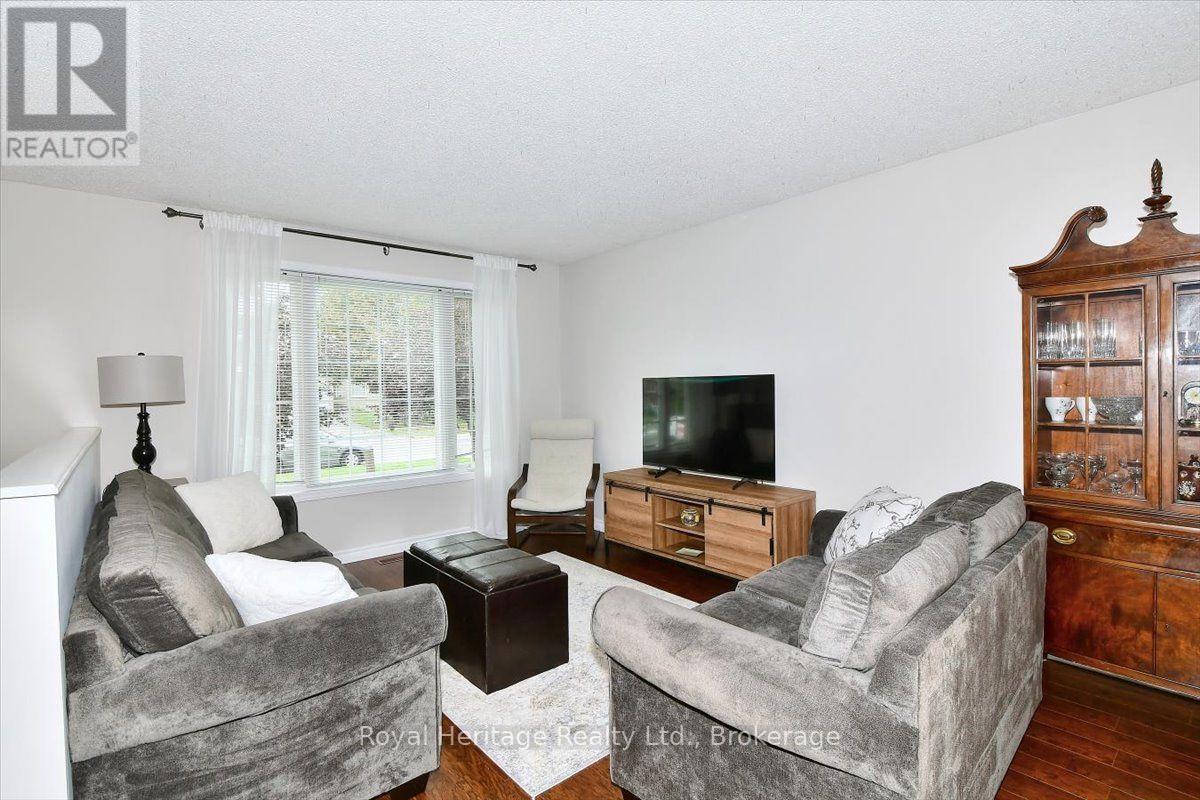 3058 Westridge Boulevard, Peterborough (Monaghan Ward 2), Ontario  K9K 2K5 - Photo 10 - X13662206