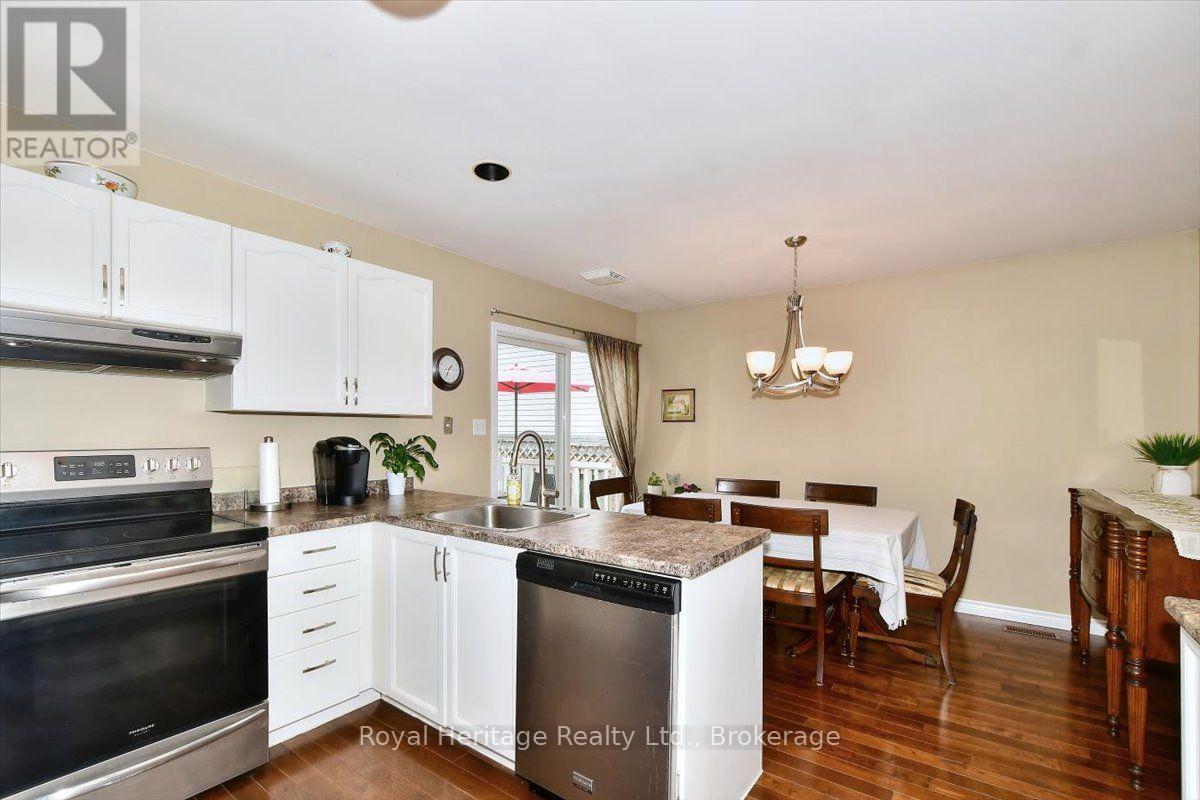 3058 Westridge Boulevard, Peterborough (Monaghan Ward 2), Ontario  K9K 2K5 - Photo 15 - X13662206