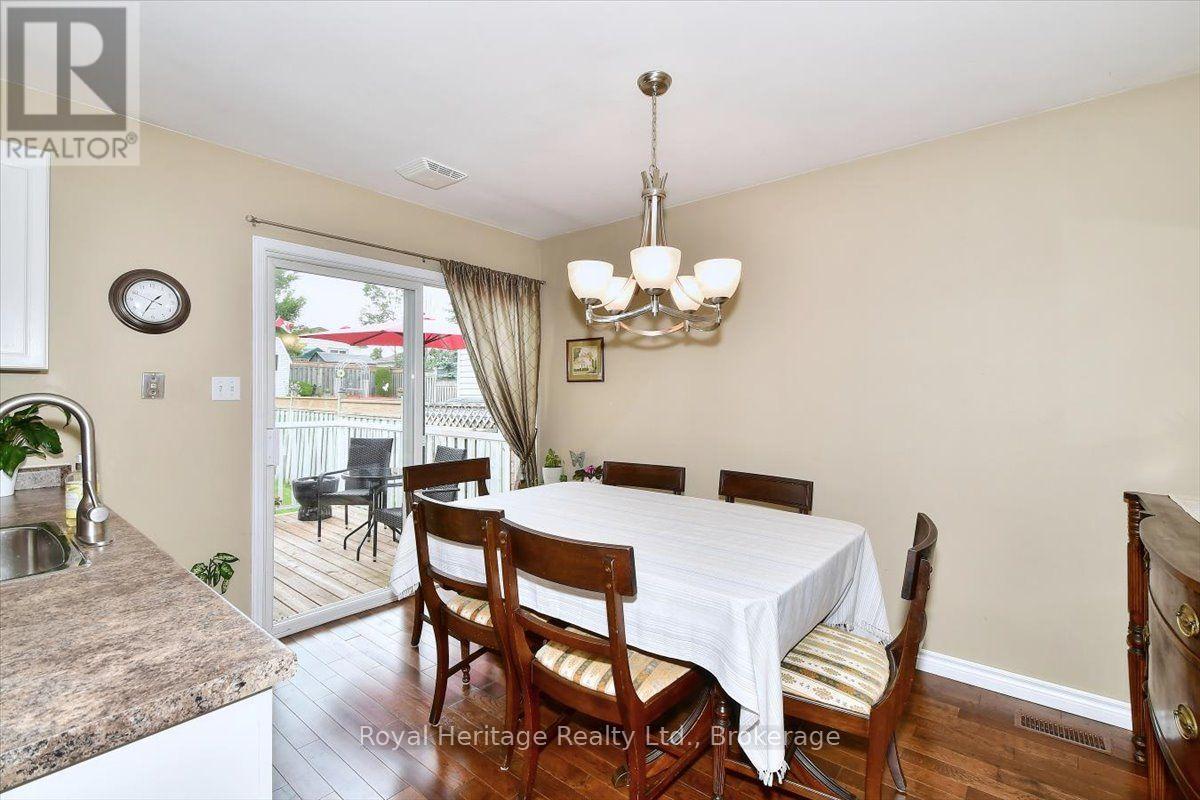 3058 Westridge Boulevard, Peterborough (Monaghan Ward 2), Ontario  K9K 2K5 - Photo 17 - X13662206