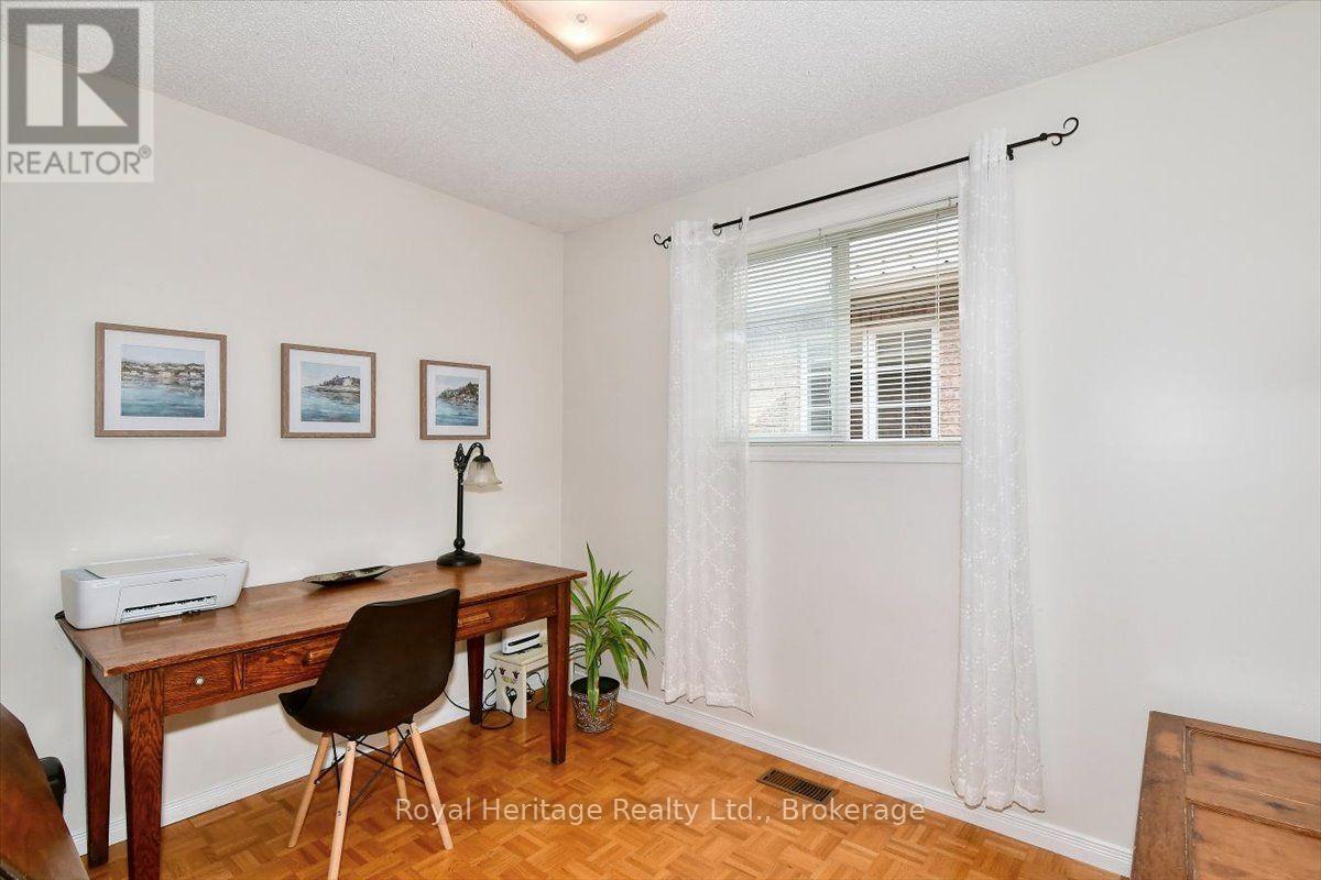 3058 Westridge Boulevard, Peterborough (Monaghan Ward 2), Ontario  K9K 2K5 - Photo 24 - X13662206