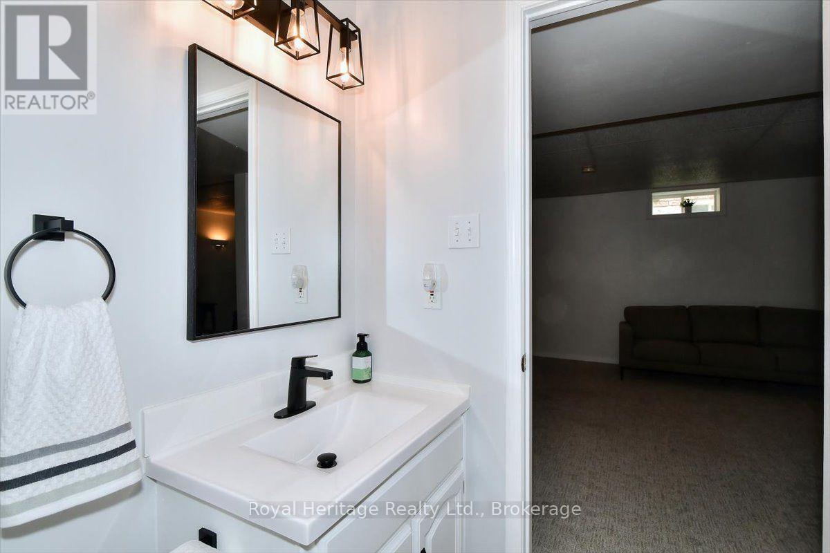 3058 Westridge Boulevard, Peterborough (Monaghan Ward 2), Ontario  K9K 2K5 - Photo 36 - X13662206