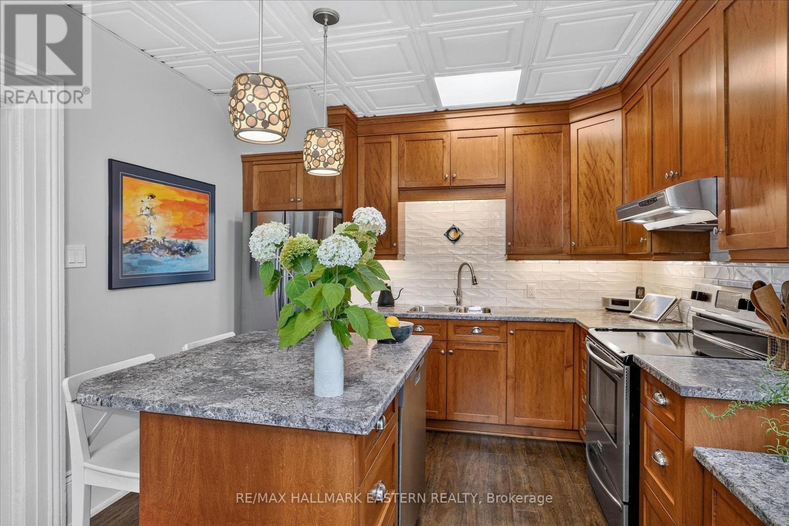 451 Stewart Street, Peterborough (Town Ward 3), Ontario  K9H 4B4 - Photo 6 - X13662238