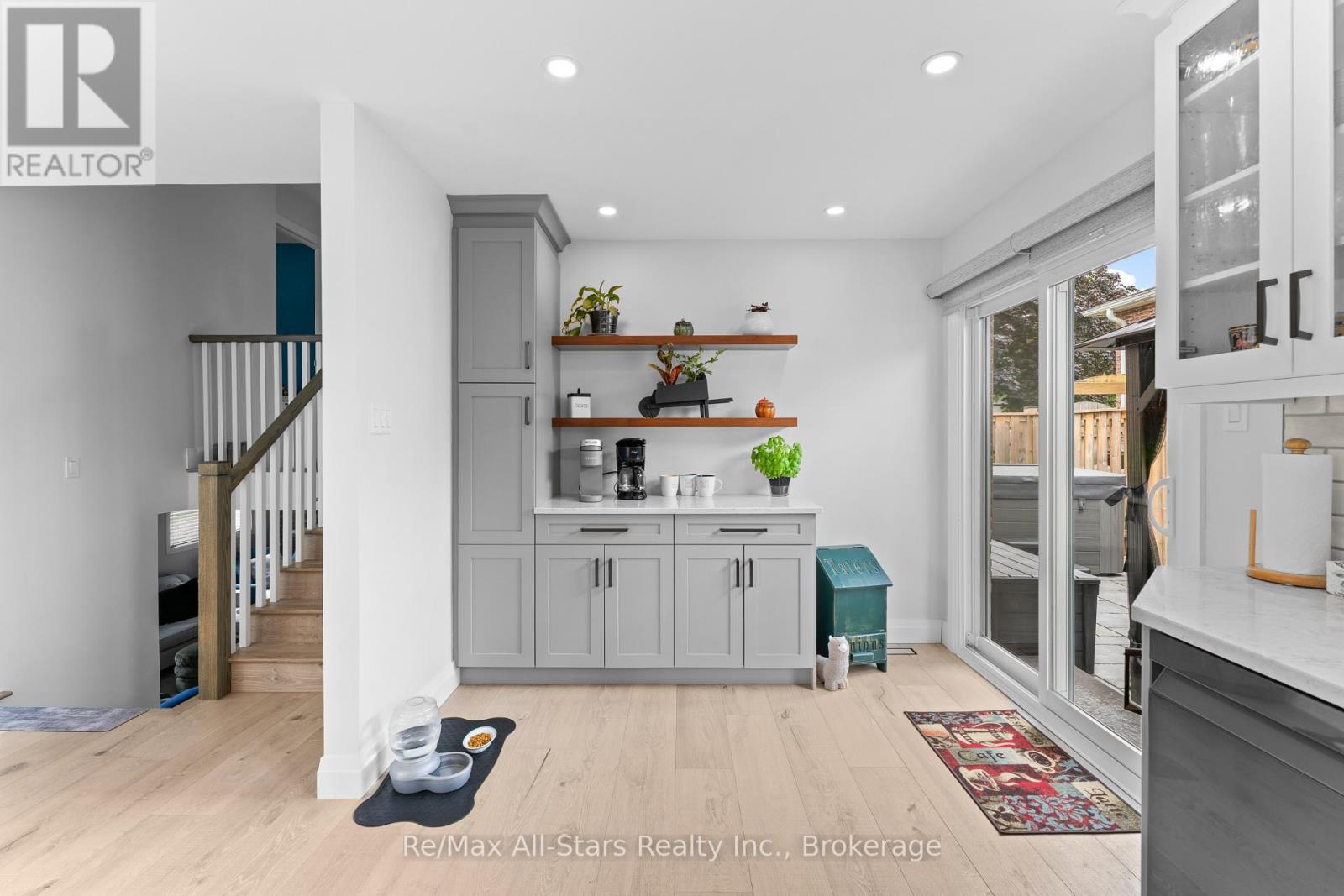 36 Edgewood Drive, Kawartha Lakes (Lindsay), Ontario  K9V 4W4 - Photo 16 - X13663286
