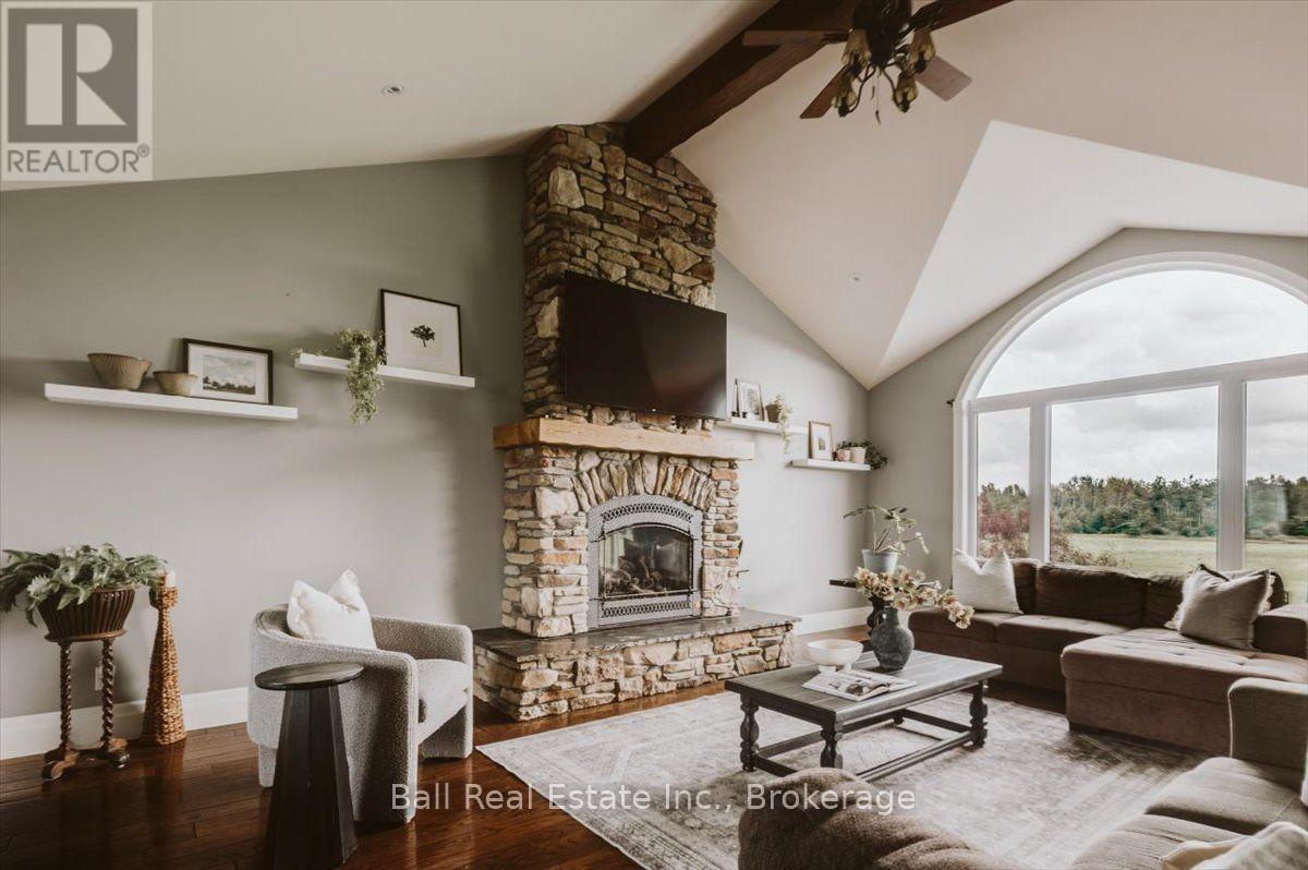 1035 Listowel Line, Selwyn, Ontario  K0L 1T0 - Photo 10 - X13663354