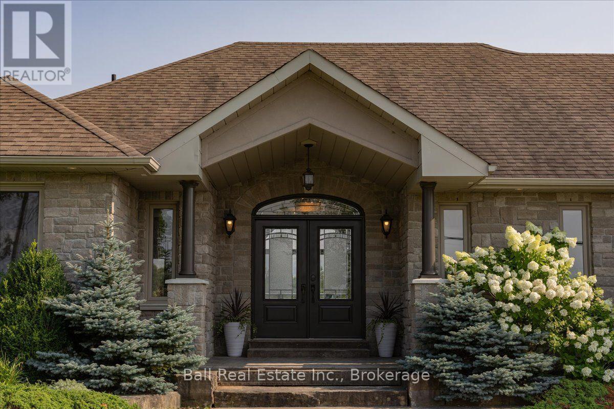 1035 Listowel Line, Selwyn, Ontario  K0L 1T0 - Photo 5 - X13663354