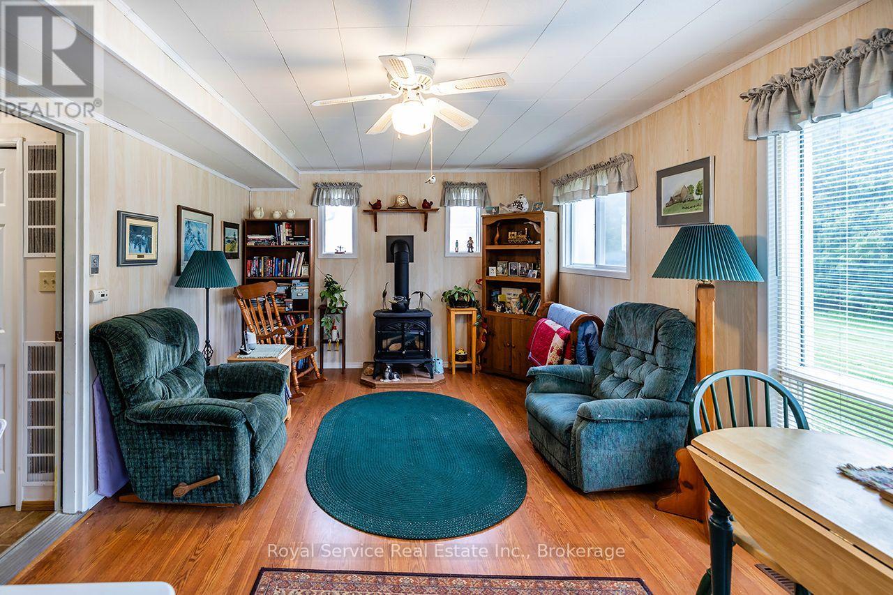 16 Vista Drive, Kawartha Lakes (Lindsay), Ontario  K9V 0H7 - Photo 11 - X13663808