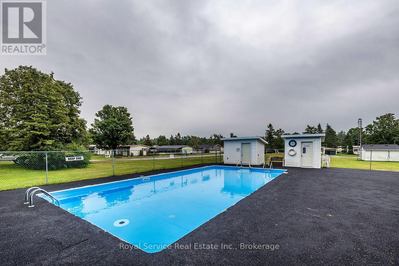 16 Vista Drive, Kawartha Lakes (Lindsay), Ontario  K9V 0H7 - Photo 38 - X13663808