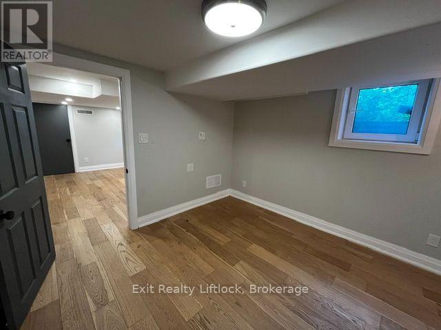 Basement - 450 Weller Street, Peterborough (Town Ward 3), Ontario  K9H 2N6 - Photo 10 - X13663916