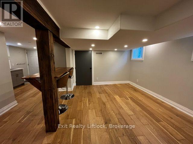 Basement - 450 Weller Street, Peterborough (Town Ward 3), Ontario  K9H 2N6 - Photo 11 - X13663916