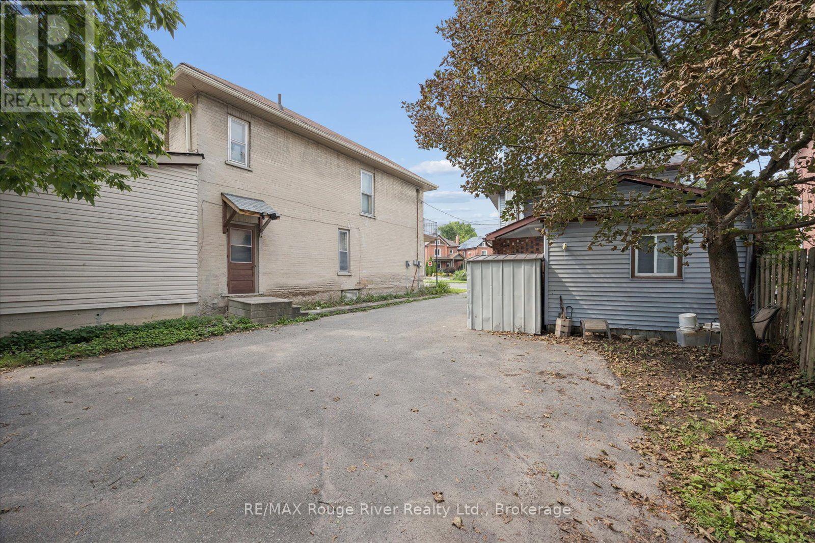 79 Parkhill Road W, Peterborough (Town Ward 3), Ontario  K9H 3G7 - Photo 26 - X13664066