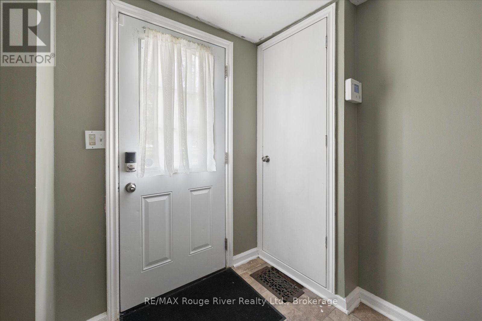 79 Parkhill Road W, Peterborough (Town Ward 3), Ontario  K9H 3G7 - Photo 6 - X13664066