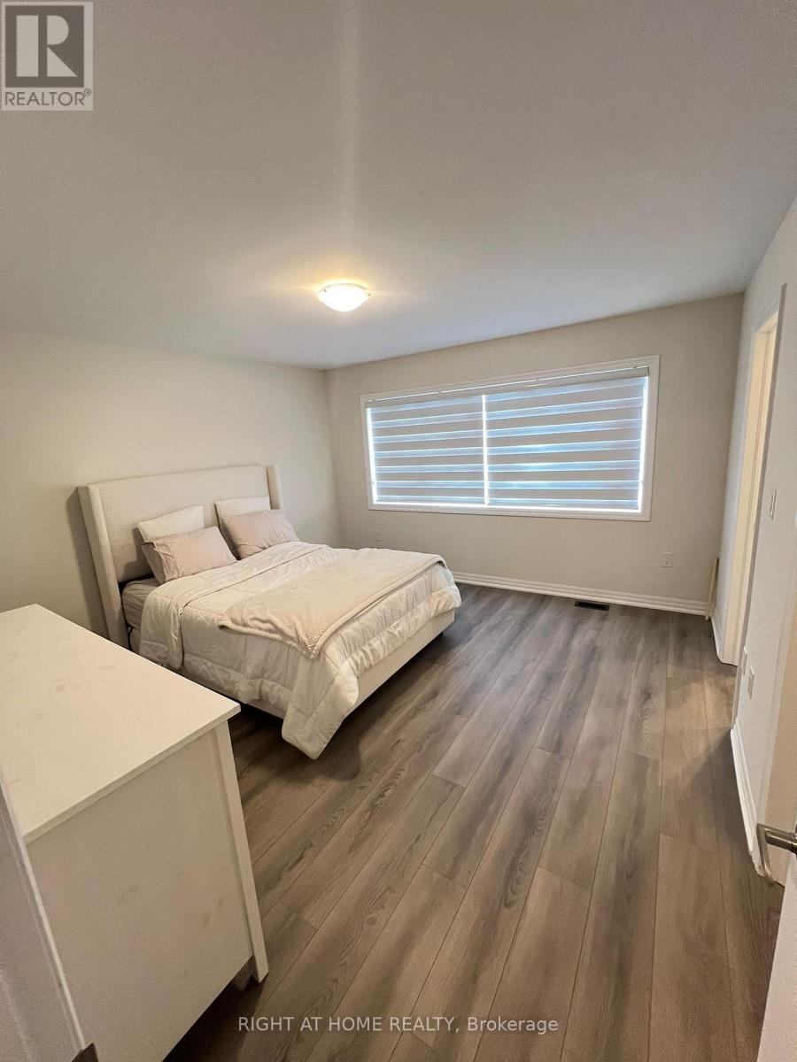 30 Northrop Avenue, Clarington (Newcastle), Ontario  L1B 0W7 - Photo 14 - E13664824